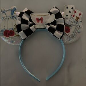 Alice in Wonderland Themed Headband with Bow